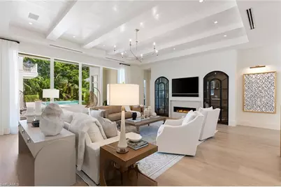 3277 Gordon Dr, Naples, FL 34102 - Photo 3