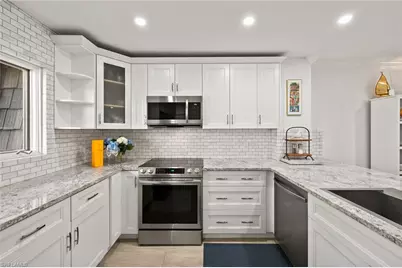 1656 Spoonbill Ln #B, Naples, FL 34105 - Photo 3