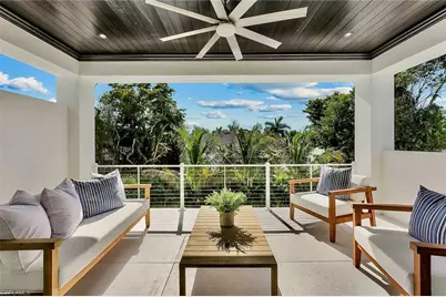 788 Riviera Dr, Naples, FL 34103 - Photo 27