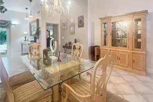 6046 Westbourgh Dr, Naples, FL 34112 - Photo 7