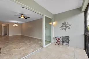 519 Roma Ct, Naples, FL 34110 - Photo 19