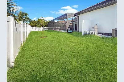 2667 SW 32nd St, Cape Coral, FL 33914 - Photo 35