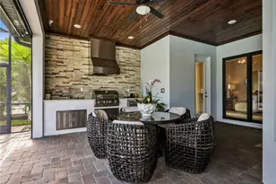 2227 Somerset Pl, Naples, FL 34120 - Photo 25