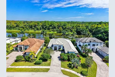 2227 Somerset Pl, Naples, FL 34120 - Photo 3