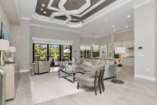 2227 Somerset Pl, Naples, FL 34120 - Photo 7