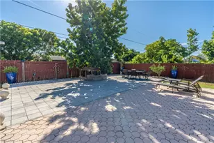 1990 48th St SW, Naples, FL 34116 - Photo 45