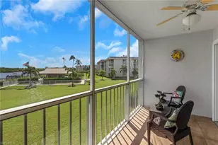 305 Goodlette-Frank Rd S, Naples, FL 34102 - Photo 21