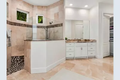4810 Sycamore Dr, Naples, FL 34119 - Photo 23