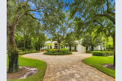 4810 Sycamore Dr, Naples, FL 34119 - Photo 41