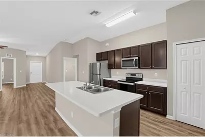 3114 13th St SW, Lehigh Acres, FL 33976 - Photo 7