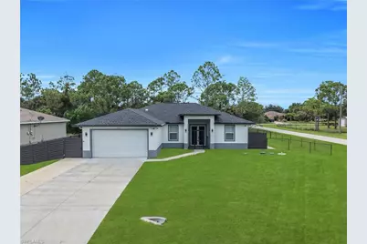 6131 Laurelwood Dr, Fort Myers, FL 33905 - Photo 1