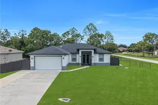 6131 Laurelwood Dr, Fort Myers, FL 33905 - Photo 1