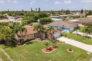 1424 SE 22nd Terrace, Cape Coral, FL 33990 - Photo 23