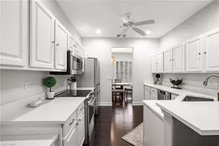 2210 Arielle Dr, Naples, FL 34109 - Photo 11