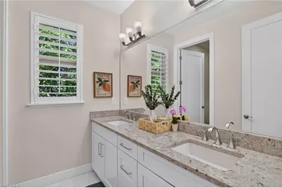 1131 7th Ave N, Naples, FL 34102 - Photo 23