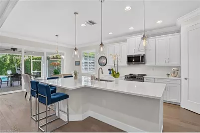 1131 7th Ave N, Naples, FL 34102 - Photo 9