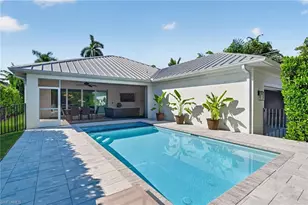 1131 7th Ave N, Naples, FL 34102 - Photo 31