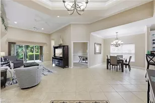 104 Glen Eagle Cir, Naples, FL 34104 - Photo 11