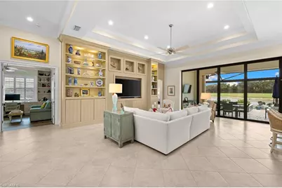 12388 Wisteria Dr, Naples, FL 34120 - Photo 11
