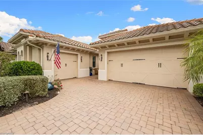 12388 Wisteria Dr, Naples, FL 34120 - Photo 47