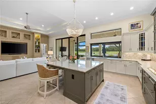 12388 Wisteria Dr, Naples, FL 34120 - Photo 19