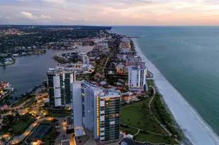 3991 Gulf Shore Blvd N, Naples, FL 34103 - Photo 19