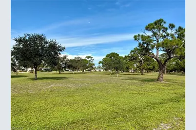 4996 Royal Palm Dr, Estero, FL 33928 - Photo 15