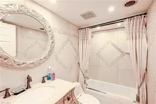 4001 Gulf Shore Blvd N, Naples, FL 34103 - Photo 15