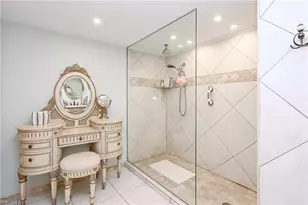 4001 Gulf Shore Blvd N, Naples, FL 34103 - Photo 21