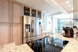 4001 Gulf Shore Blvd N, Naples, FL 34103 - Photo 11