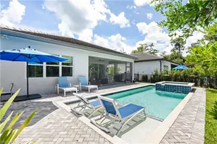12303 Bonnet Dr, Naples, FL 34120 - Photo 17