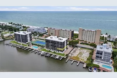 10482 Gulf Shore Dr #221, Naples, FL 34108 - Photo 35