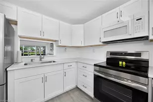 6220 Augusta Dr, Fort Myers, FL 33907 - Photo 3