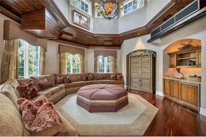 4453 Brynwood Dr, Naples, FL 34119 - Photo 5