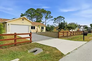 18343 Hawthorne Rd, Fort Myers, FL 33967 - Photo 13