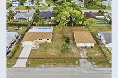 18343 Hawthorne Rd, Fort Myers, FL 33967 - Photo 11