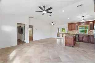 18343 Hawthorne Rd, Fort Myers, FL 33967 - Photo 17