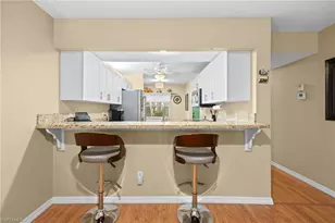 257 Robin Hood Cir, Naples, FL 34104 - Photo 7