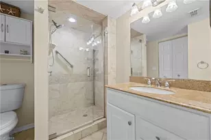 257 Robin Hood Cir, Naples, FL 34104 - Photo 13