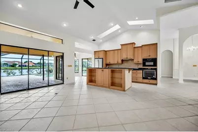 11543 Tanager Ct, Naples, FL 34119 - Photo 9