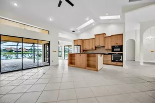 11543 Tanager Ct, Naples, FL 34119 - Photo 9