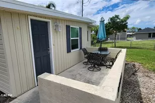 10798 Ragsdale St, Bonita Springs, FL 34135 - Photo 3