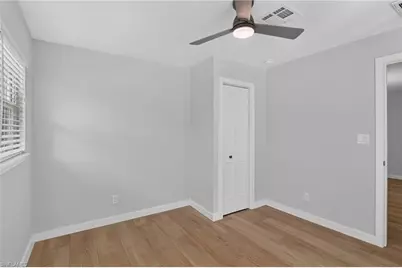4620 Parrot Ave, Naples, FL 34104 - Photo 15