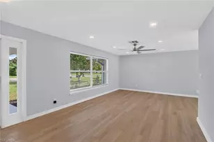 4620 Parrot Ave, Naples, FL 34104 - Photo 7