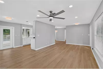 4620 Parrot Ave, Naples, FL 34104 - Photo 9