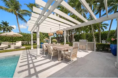 2030 Snook Dr, Naples, FL 34102 - Photo 31