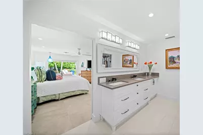 2030 Snook Dr, Naples, FL 34102 - Photo 19