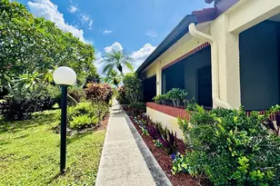 2037 Pine Isle Ln, Naples, FL 34112 - Photo 35