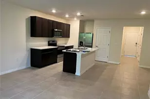 15461 Wildflower Cir, Naples, FL 34119 - Photo 5