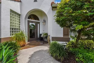 130 San Rafael Ln, Naples, FL 34119 - Photo 3